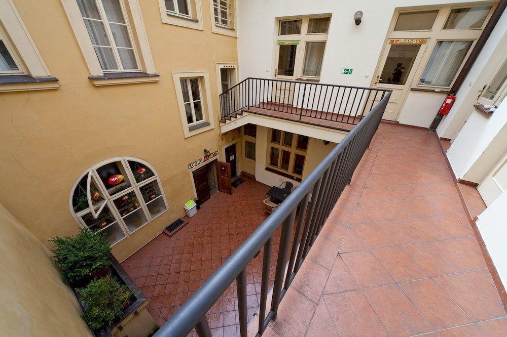 Hostel Mango Praga Exterior foto